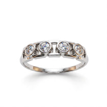 Faubourg 1925 ring van gerecycled 18-karaats goud met witte briljantgeslepen labdiamant – Lauredi