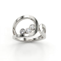 Bague Loop en or recyclé 18 carats, trois diamants de laboratoire taille brillant – Lauredi