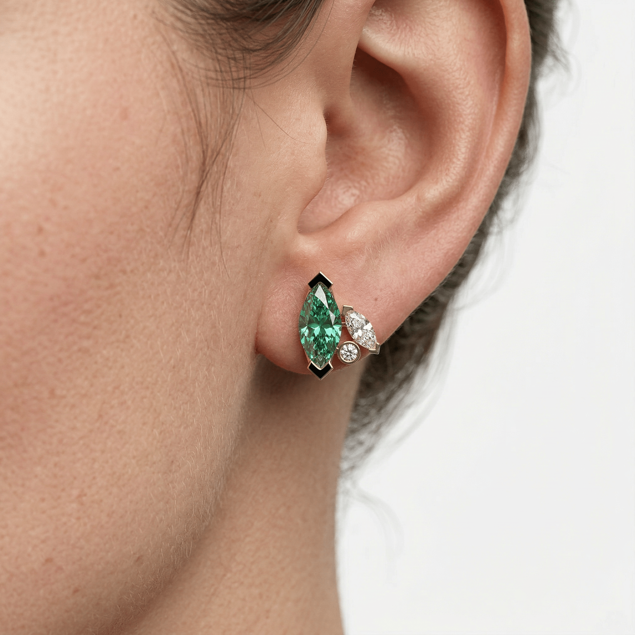 Boucles d'oreilles Mme La Marquise Diamant Marquise Vert, Or 18 carats - Lauredi