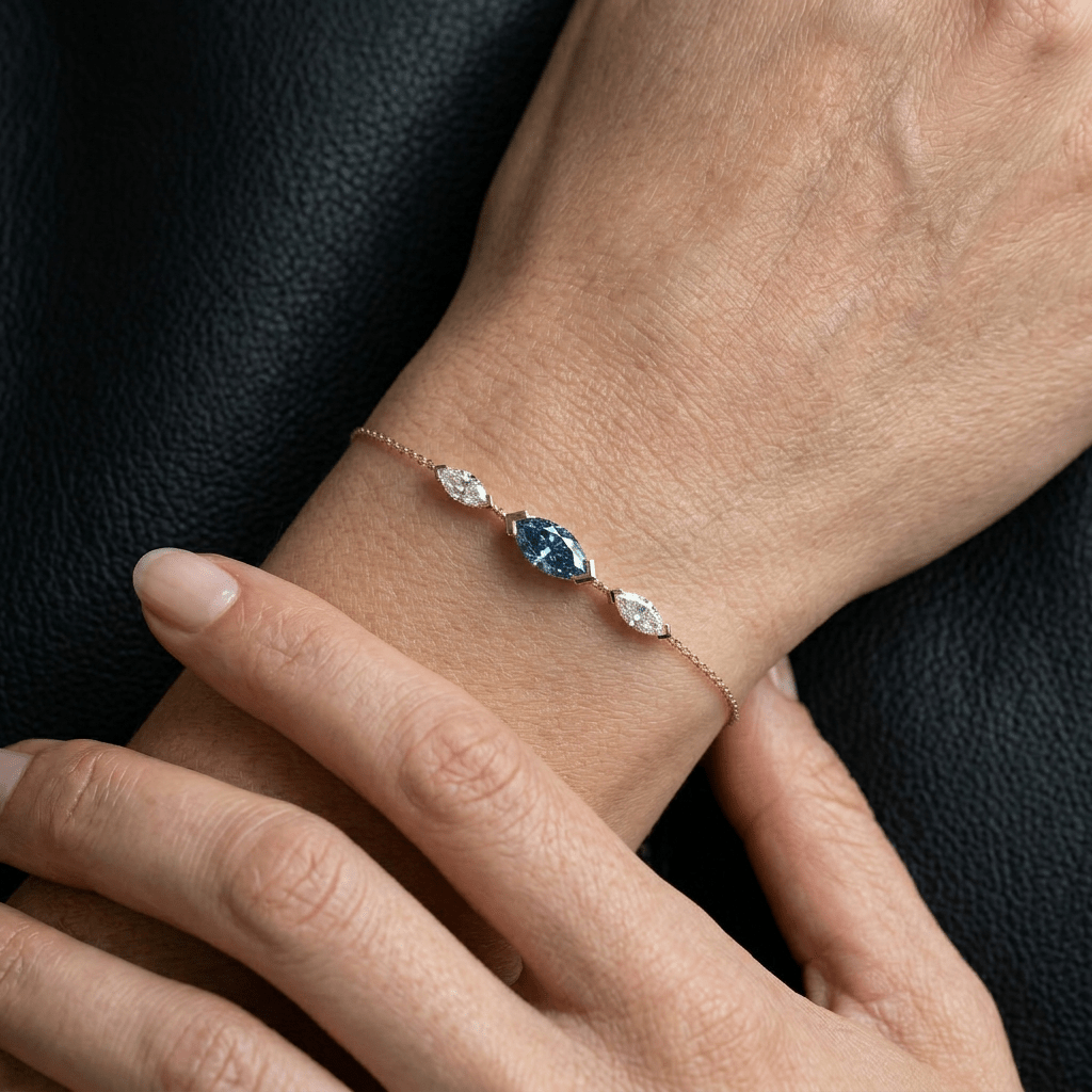 Bracelet Mme La Marquise Diamant Marquise Bleu, Or 18 carats - Lauredi