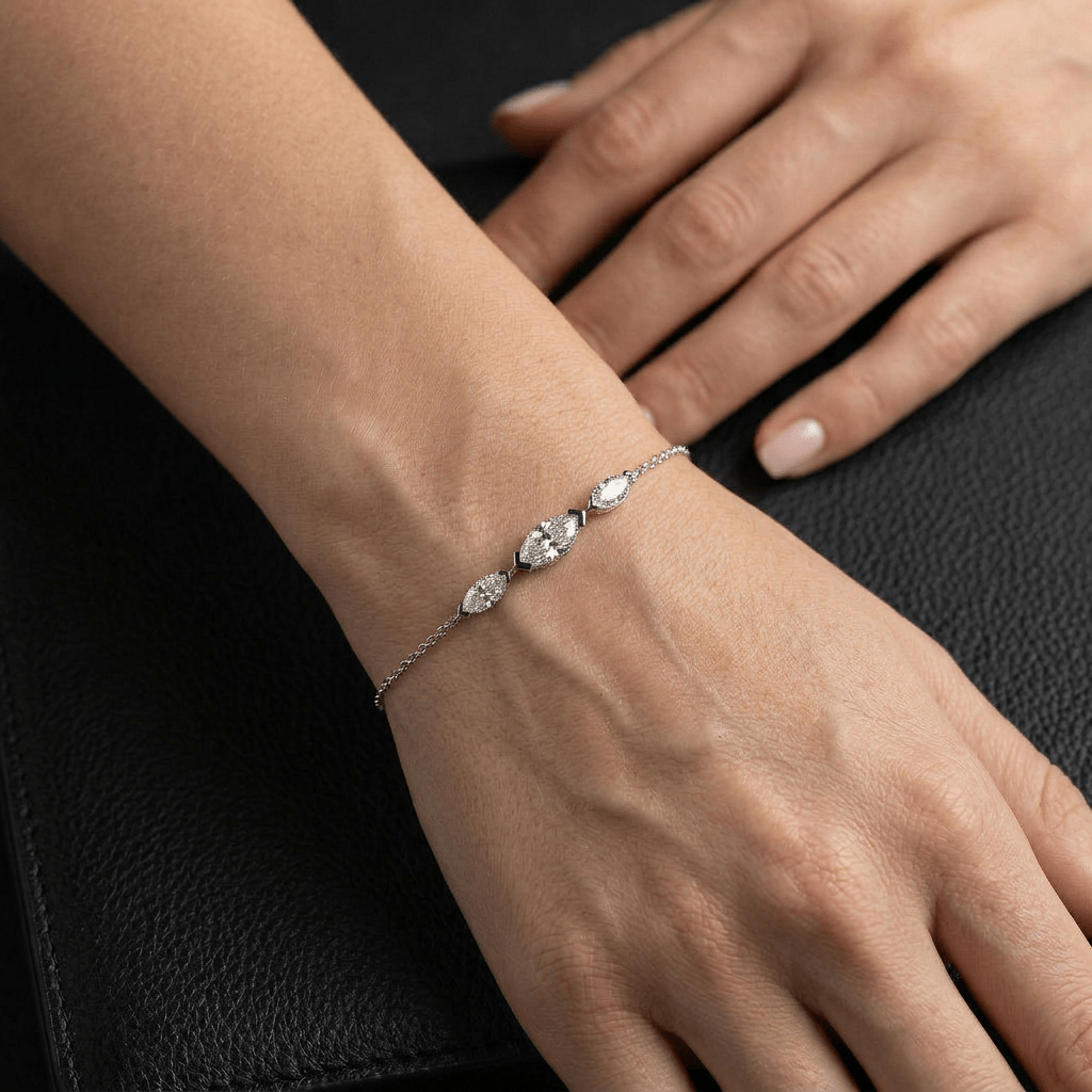 Collier Mme La Marquise Diamant Marquise Jaune, Or 18 carats - Lauredi