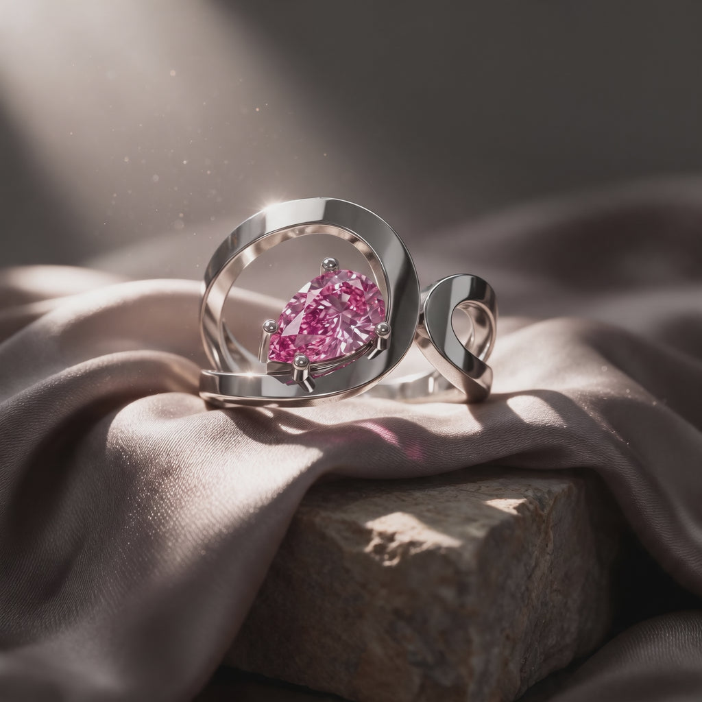 Vidéo bague Loop solitaire diamant poire rose sur satin - Lauredi