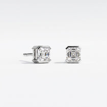 Faubourg 1925 Ohrstecker aus recyceltem 18-Karat-Gold mit weißem Labordiamant im Asscher-Schliff – Lauredi