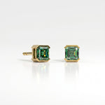 Pendientes de botón Faubourg 1925 en oro reciclado de 18 quilates con diamante de laboratorio talla Asscher verde – Lauredi